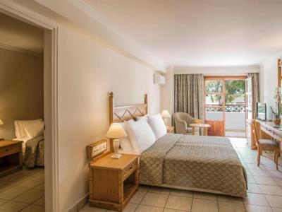 Mitsis Petit Palais Hotel