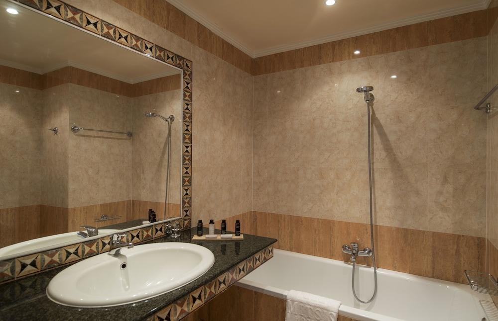 Mitsis Petit Palais Otel Rhodes City